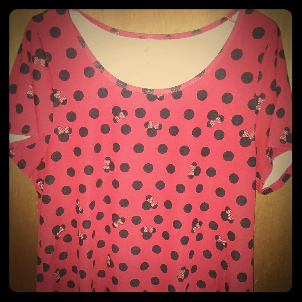 Lularoe Disney classic tee